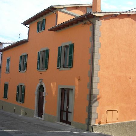 B&B Dimora Paolina Baschi Exterior foto