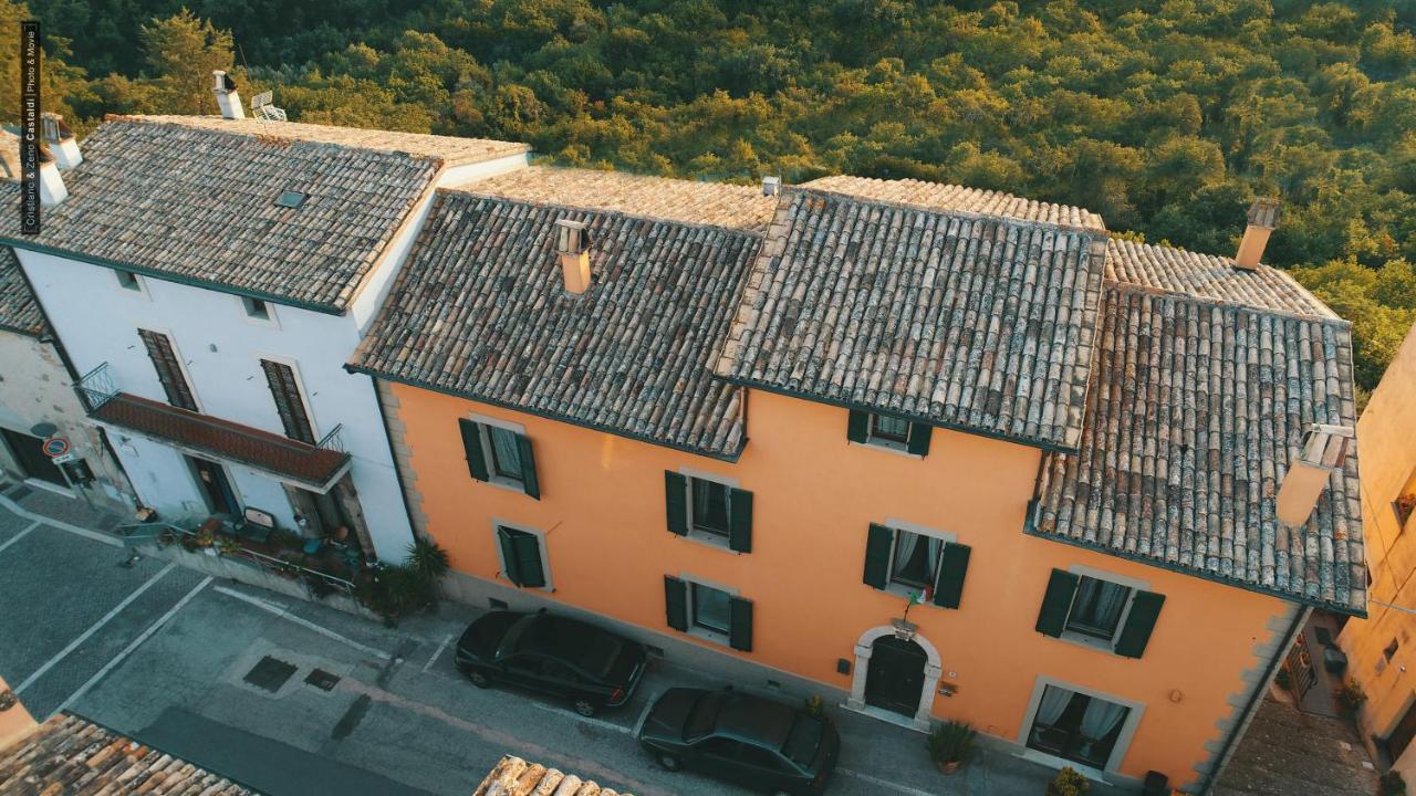 B&B Dimora Paolina Baschi Exterior foto