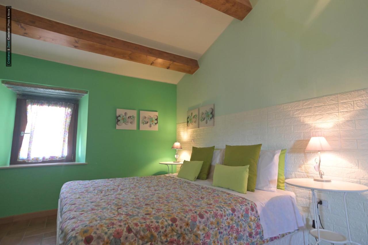 B&B Dimora Paolina Baschi Exterior foto